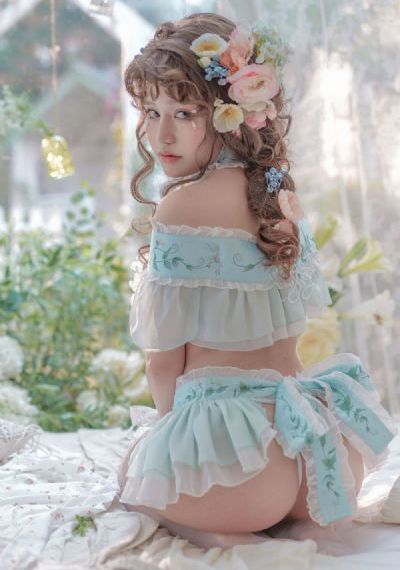 女生光屁股_BD英语在线播放