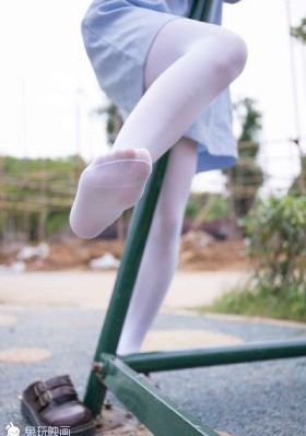 小鱼儿与花无缺全集免费观看_英文版字幕